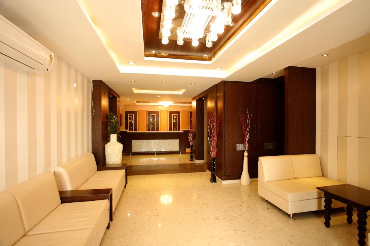 Hotel Surya Prime Kota  Εξωτερικό φωτογραφία